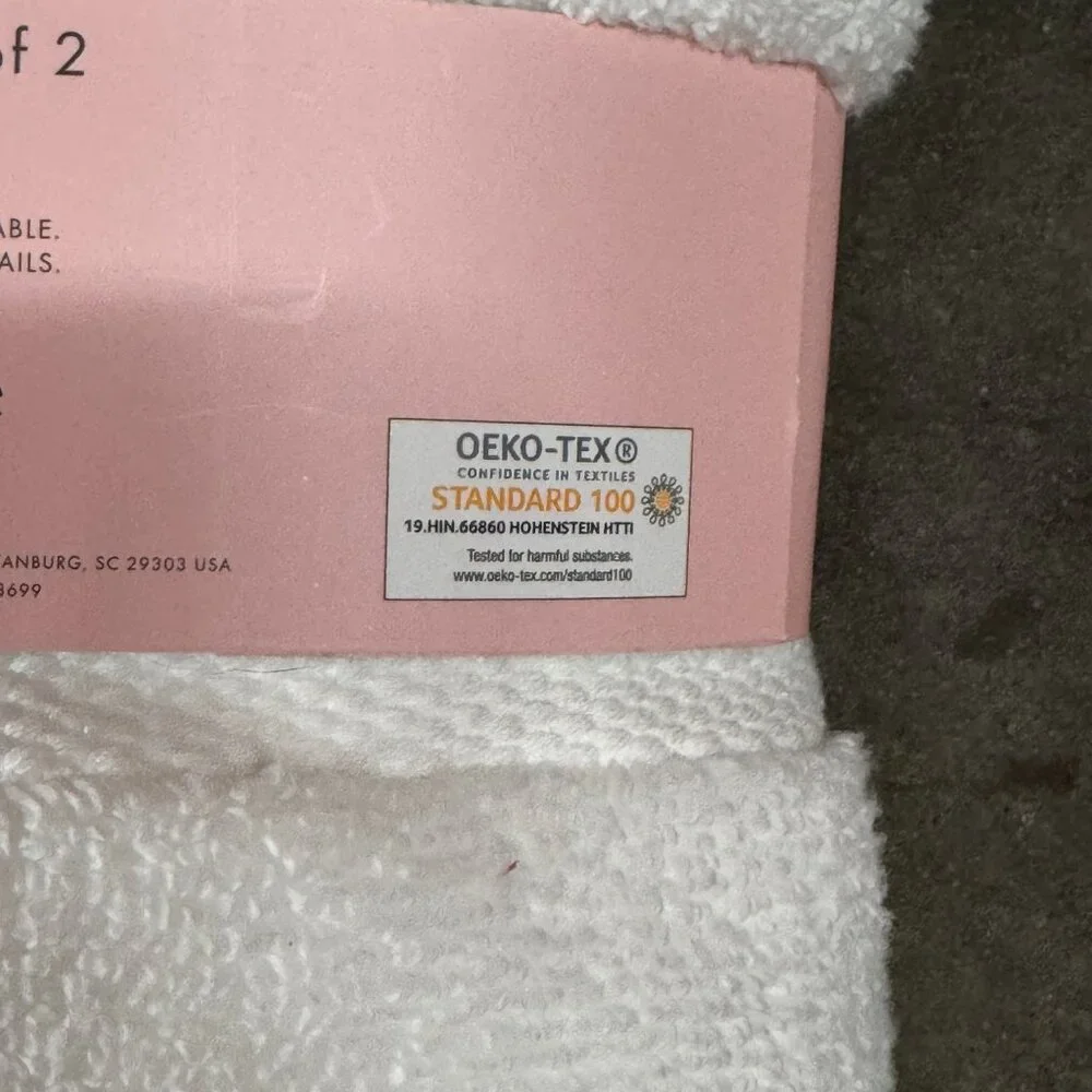 2 pc Kate Spade Bright White Hand Towel Set Striped Stripes Hand Towels
